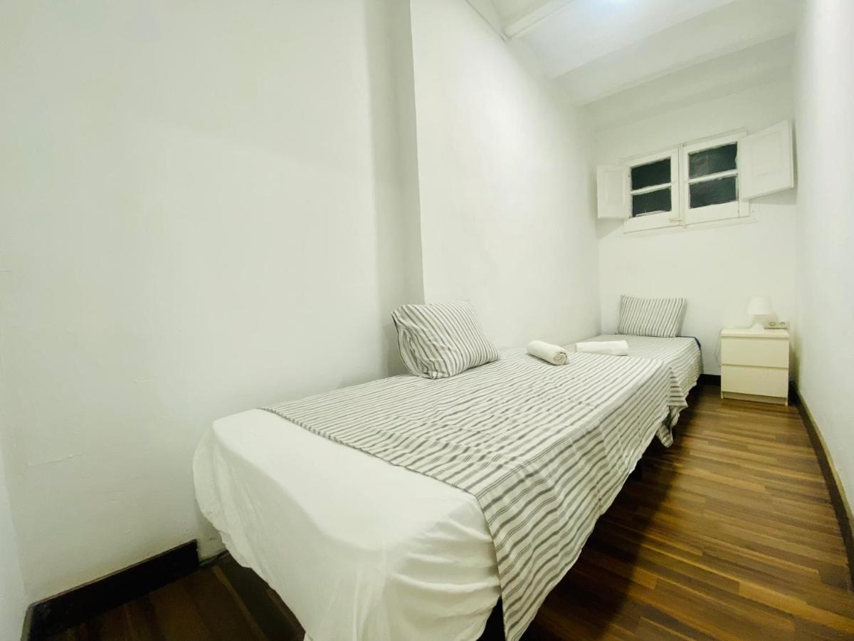 08 Apartament Lof 3 2 Apartment บาร์เซโลนา ภายนอก รูปภาพ